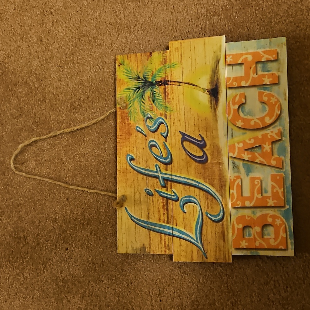 NWOT Life's A Beach hanging sign
